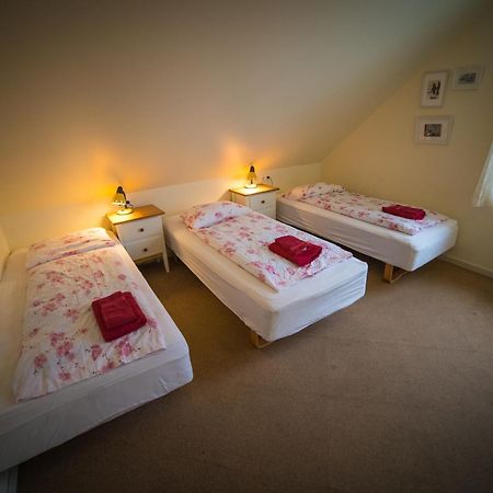 Guesthouse Ísafjördur - Gamla Ísafjörður Exteriör bild