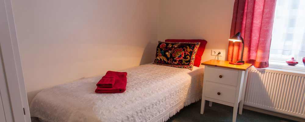 Guesthouse Ísafjördur - Gamla Ísafjörður Exteriör bild